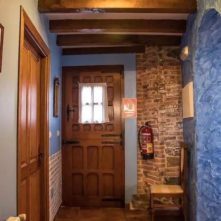 Viviendas Rurales Fontanias * Cóbreces